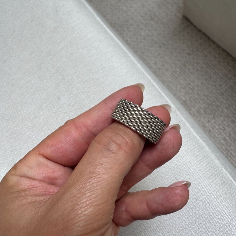 Tiffany & Co. Silver Mesh Ring - Picture 2 of 6